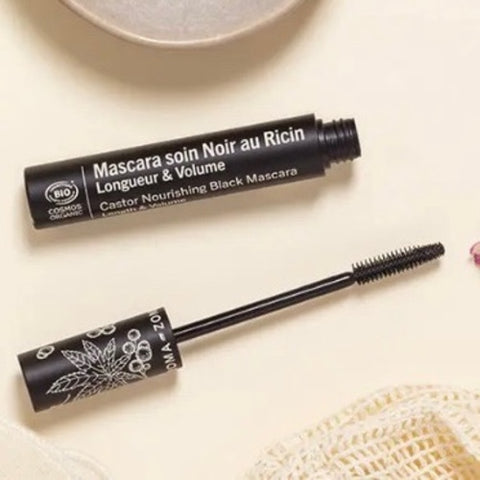 ماسكرا طبيعية لتكثيف وتطويل الرموش